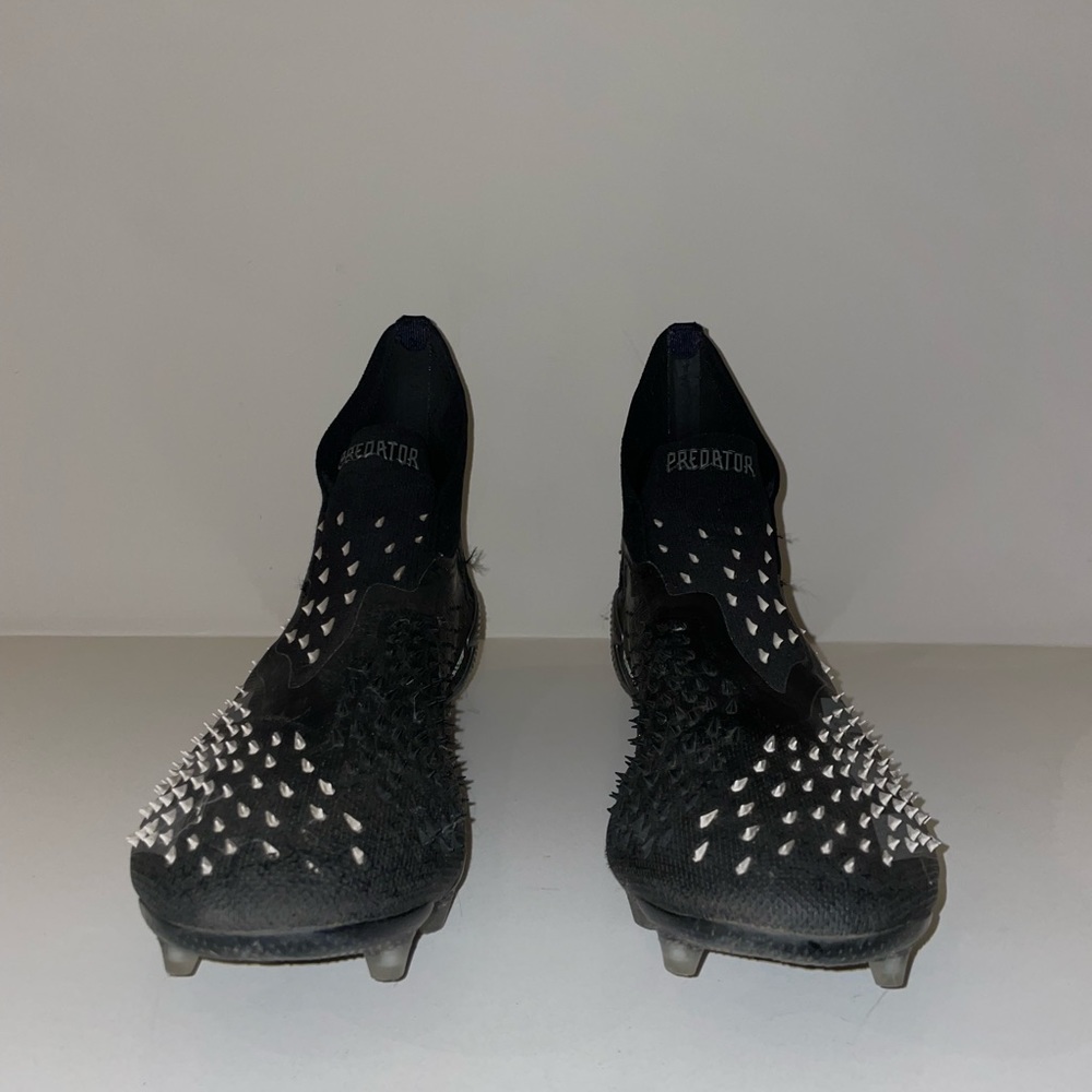 Adidas PREDATOR demonskin Mens Soccer Cleats
